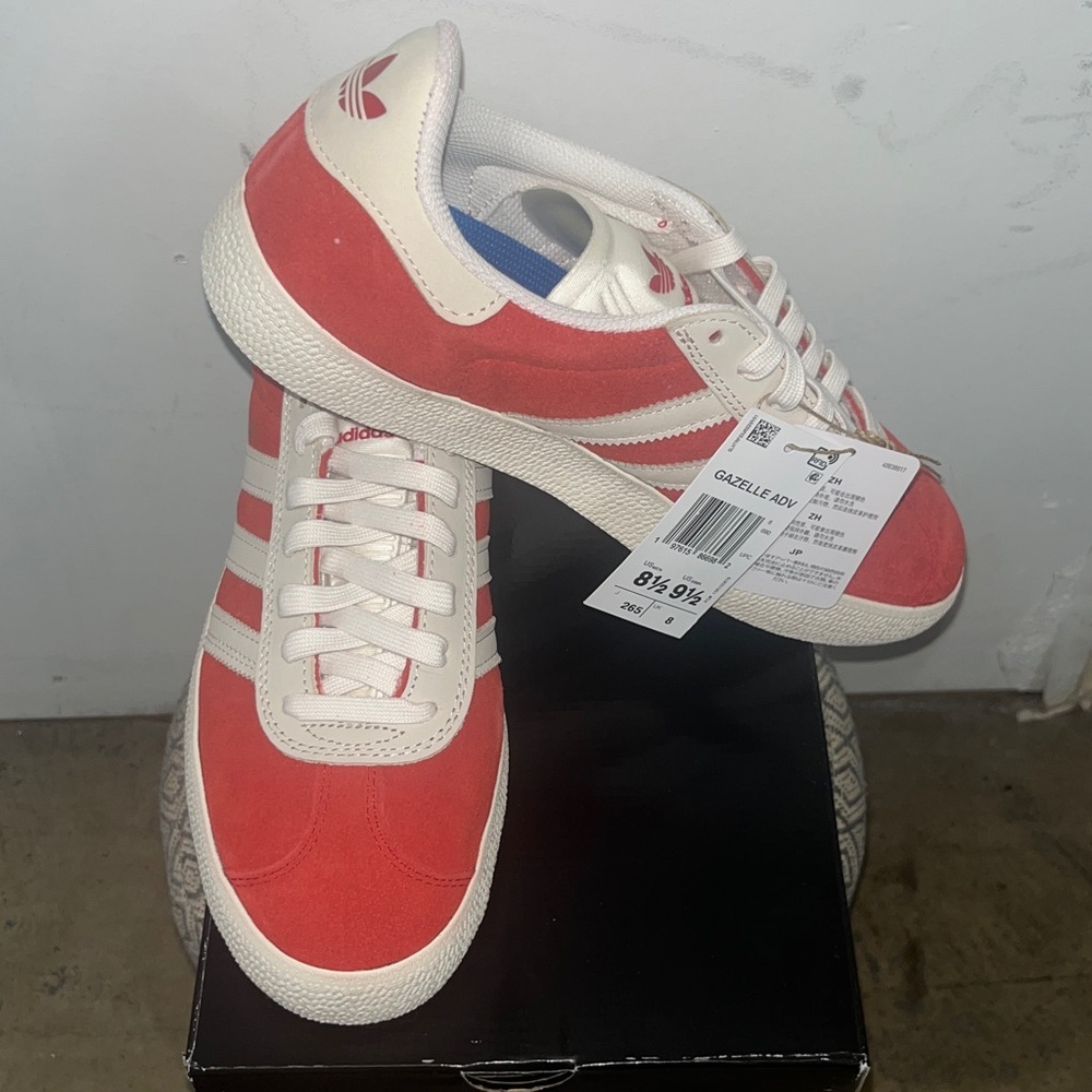 Adidas Gazelle ADV Red Cream Suede Sneakers New With Box Size 8.5M 9.5W NIB